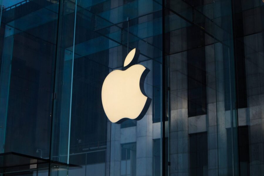 Apple to shut down its online services for devices running older software