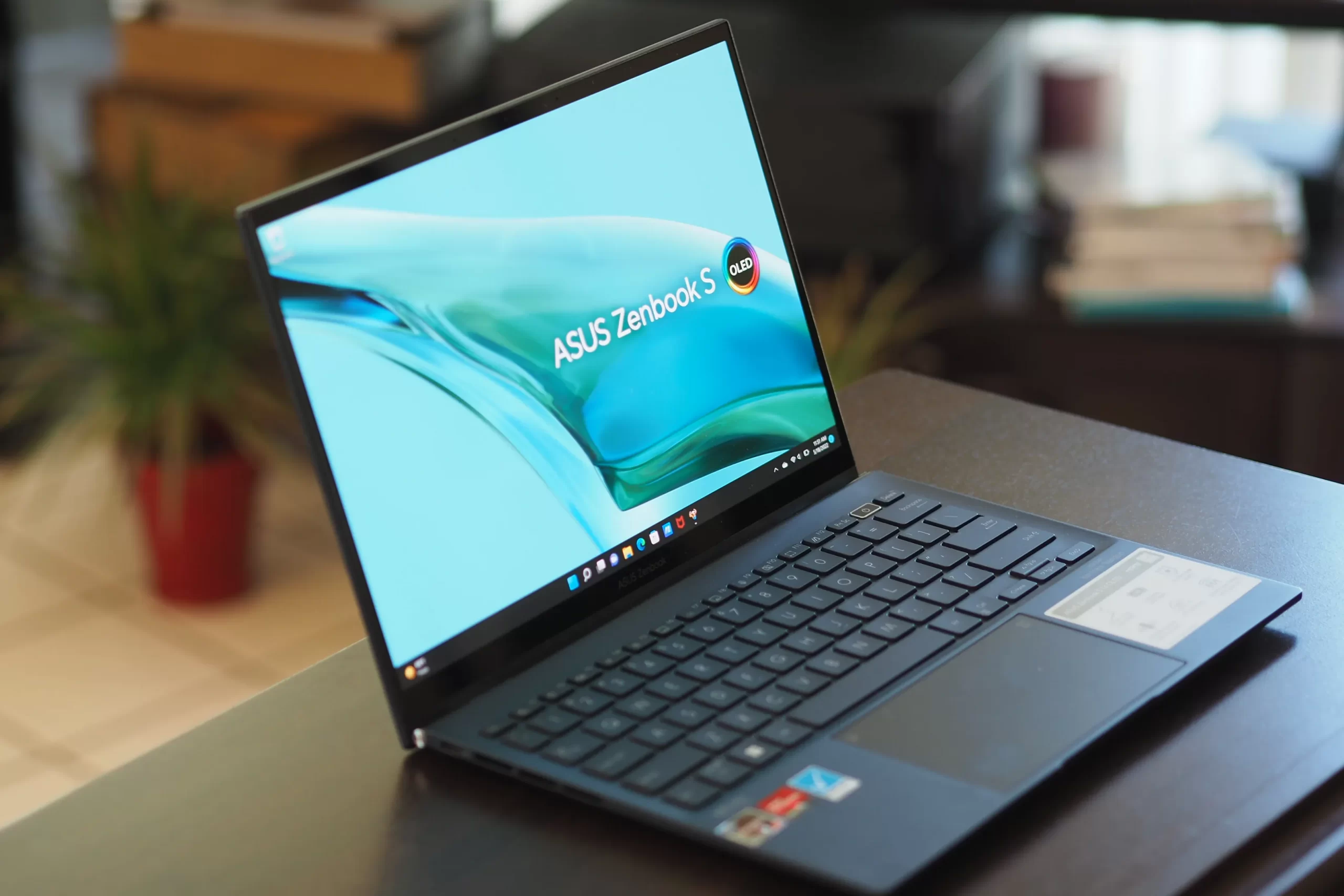 Asus Zenbook S 13 Review: A lithe, light and lovely little laptop